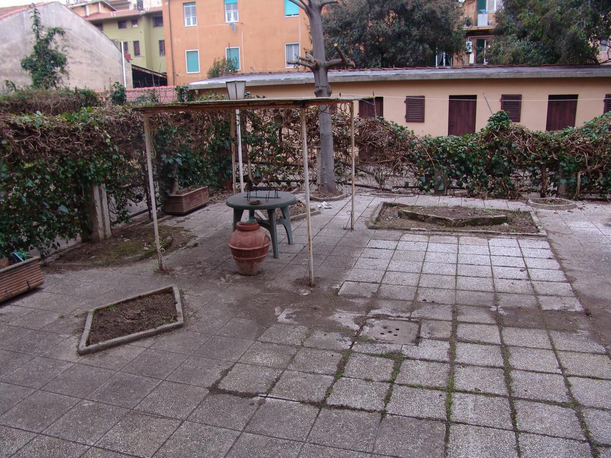 Holiday Pisa Gare Kültér fotó